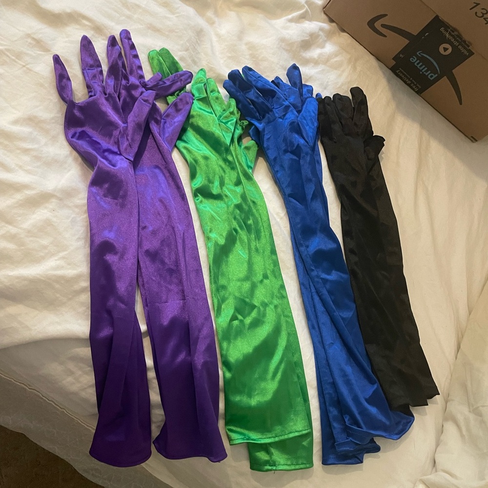Vibrant Women's Satin Gloves Set